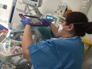 Nurse using vCreate