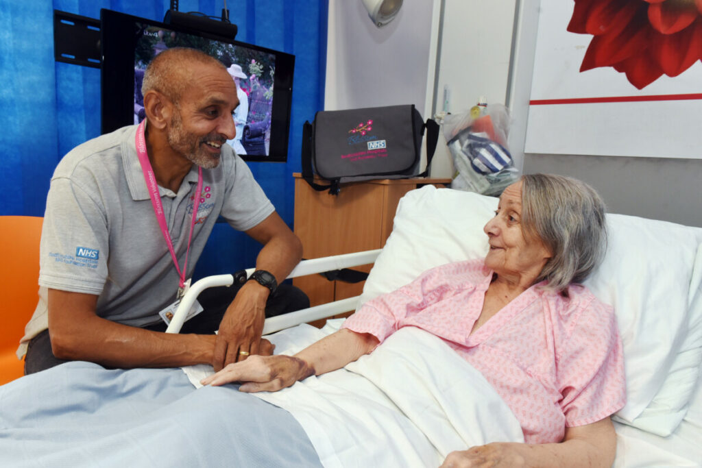 Blossom Volunteer, Bedford