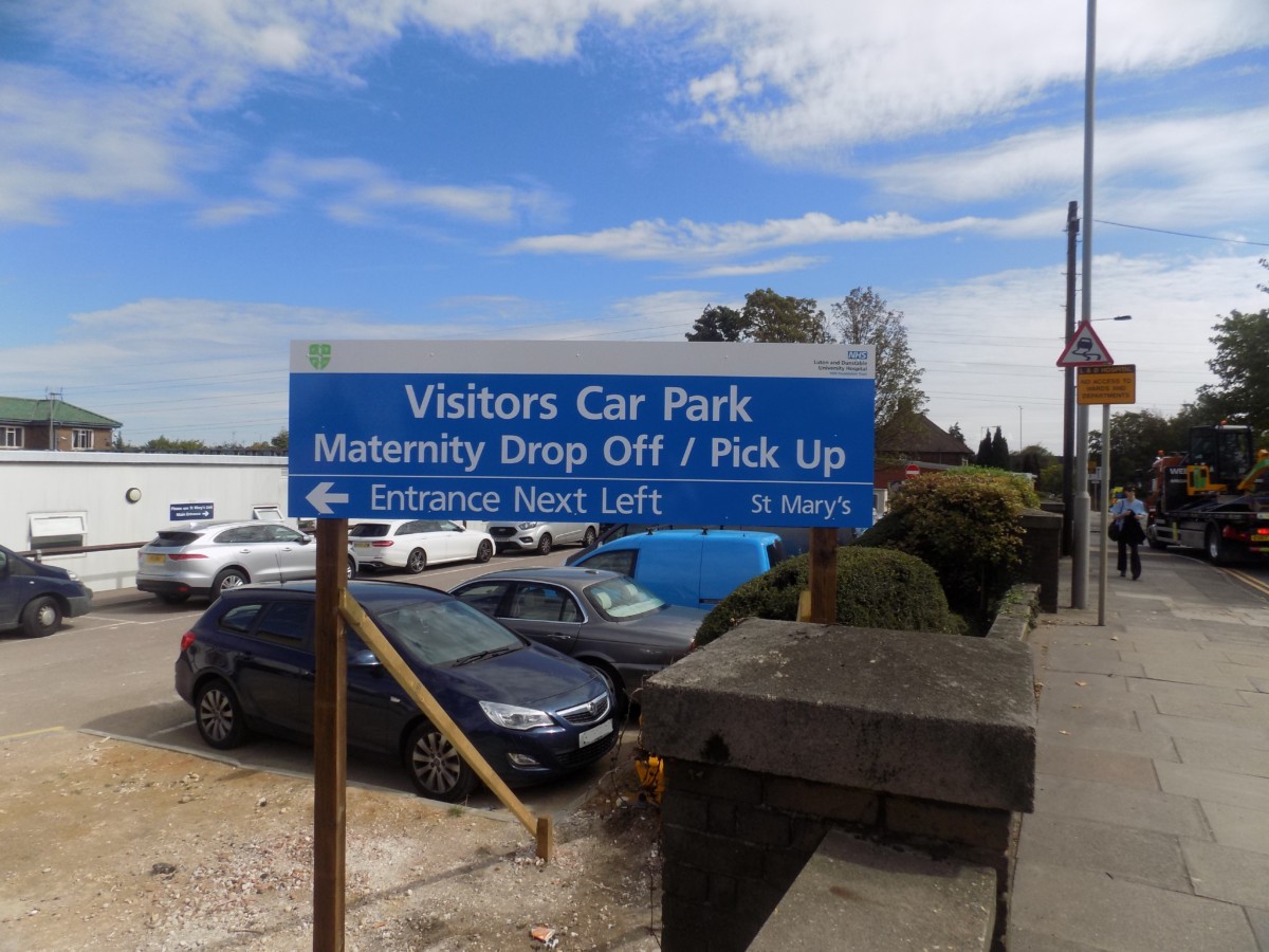 New maternity drop off sign