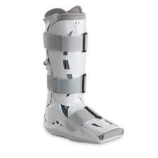 White fracture recovery boot