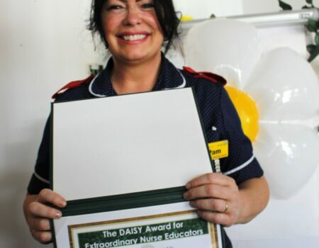 Pam Vassallo-Todaro with certificate